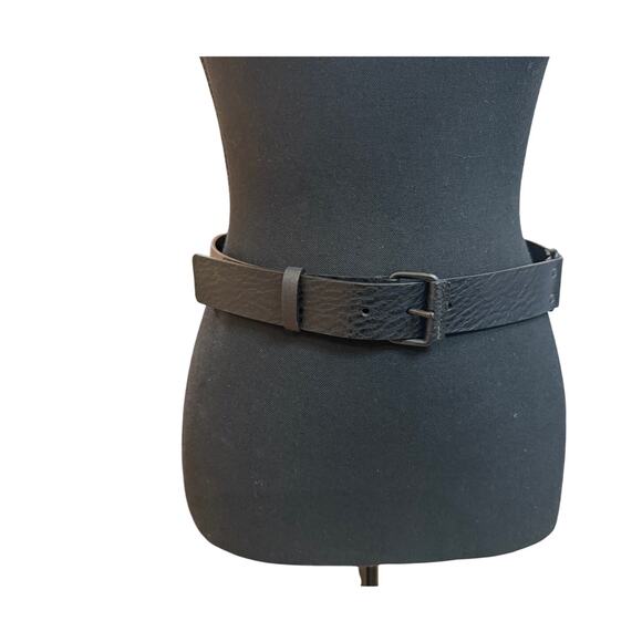 Gucci Accessories - Gucci Black Leather Belt*75/30*Very nice condition